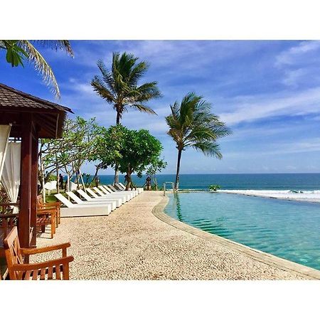 Queen Of The South Beach Resort Yogyakarta Exterior foto